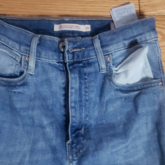 Levi's size 26 jeans - Picture 2 of 5